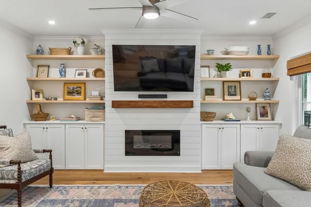 1144 Pleasant Pines Road, Mount Pleasant, SC 29464