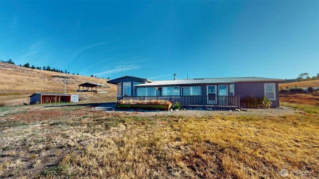 132 Fletcher Rd, Oroville, WA 98844