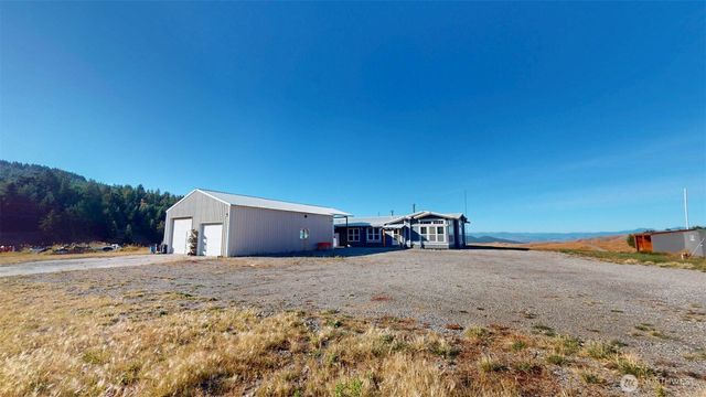 132 Fletcher Rd, Oroville, WA 98844