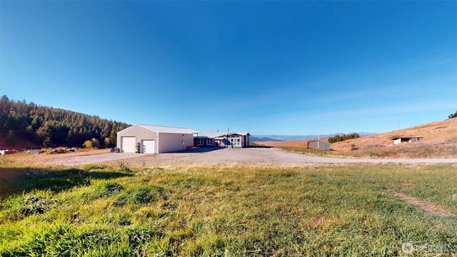 132 Fletcher Rd, Oroville, WA 98844