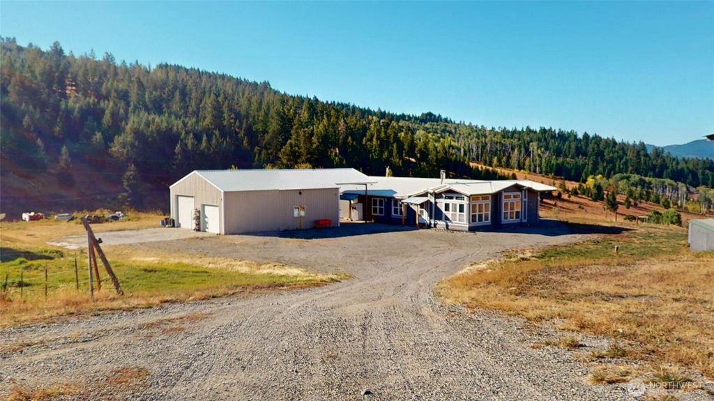 132 Fletcher Rd, Oroville, WA 98844