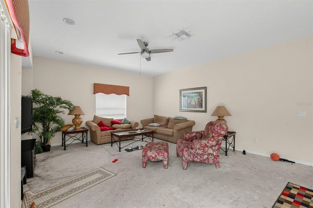 913 HENLEY CIRCLE, Davenport, FL 33896