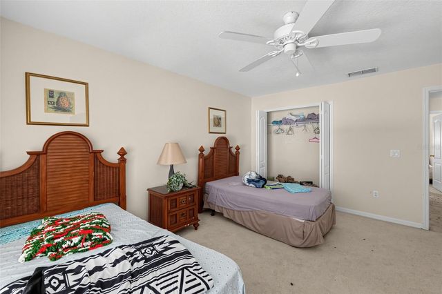 913 HENLEY CIRCLE, Davenport, FL 33896