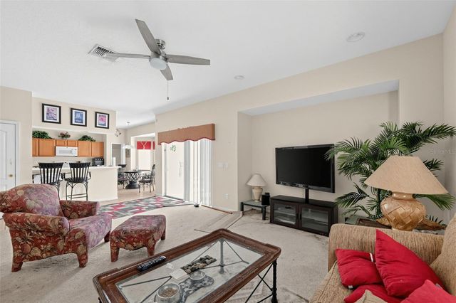 913 HENLEY CIRCLE, Davenport, FL 33896