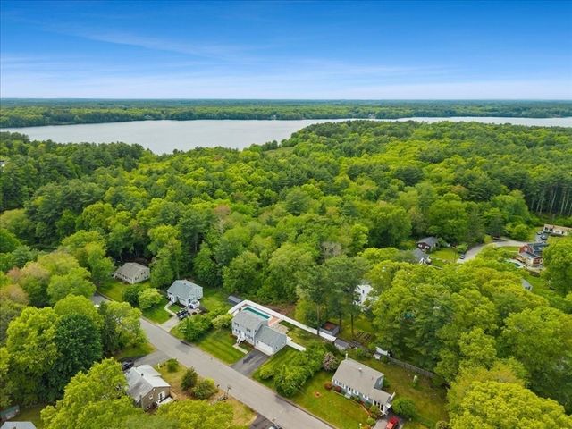 13 Lydon Lane, Kingston, MA 02364