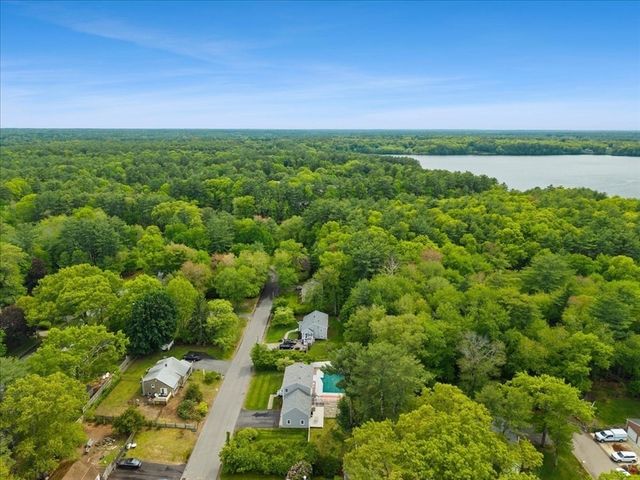 13 Lydon Lane, Kingston, MA 02364