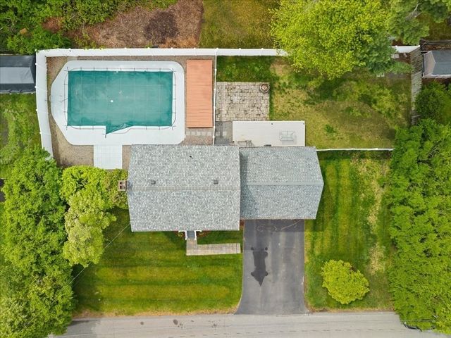 13 Lydon Lane, Kingston, MA 02364