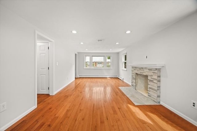 13 Lydon Lane, Kingston, MA 02364