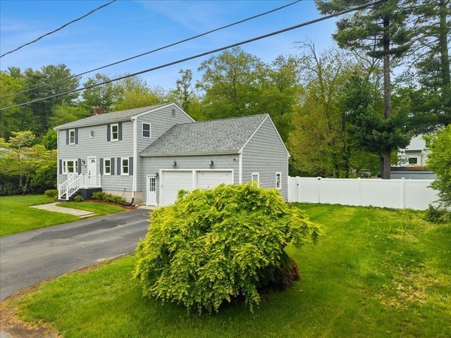 13 Lydon Lane, Kingston, MA 02364