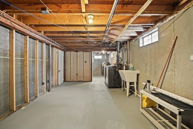 13 Lydon Lane, Kingston, MA 02364