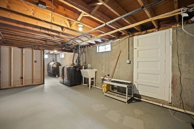 13 Lydon Lane, Kingston, MA 02364