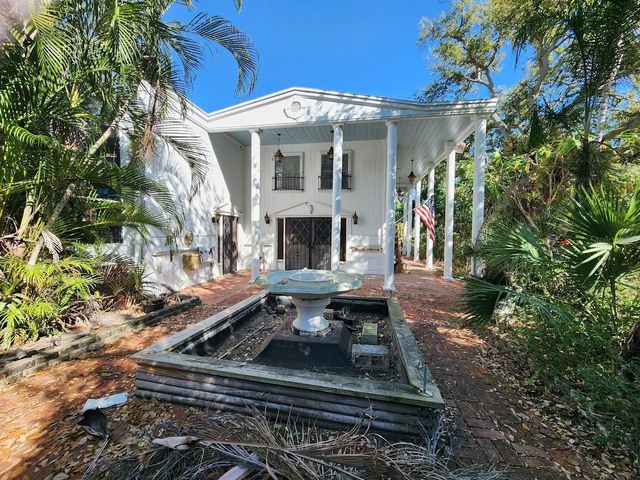 286 SHAMROCK DRIVE, Venice, FL 34293