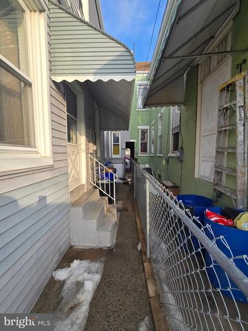 1624 N 10TH ST, Reading, PA 19604