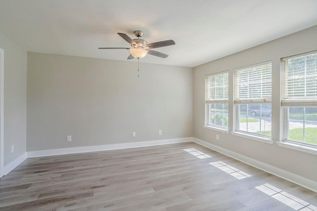 17107 Coaming Court, Crosby, TX 77532