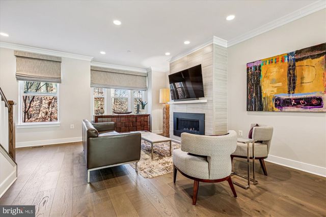 10340 GROSVENOR PL, North Bethesda, MD 20852