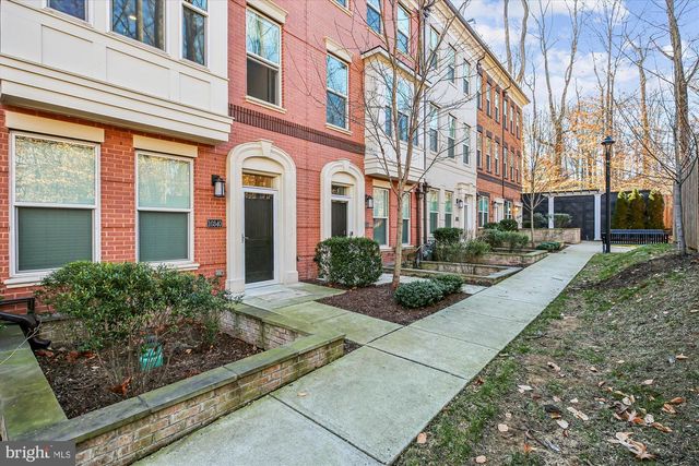 10340 GROSVENOR PL, North Bethesda, MD 20852