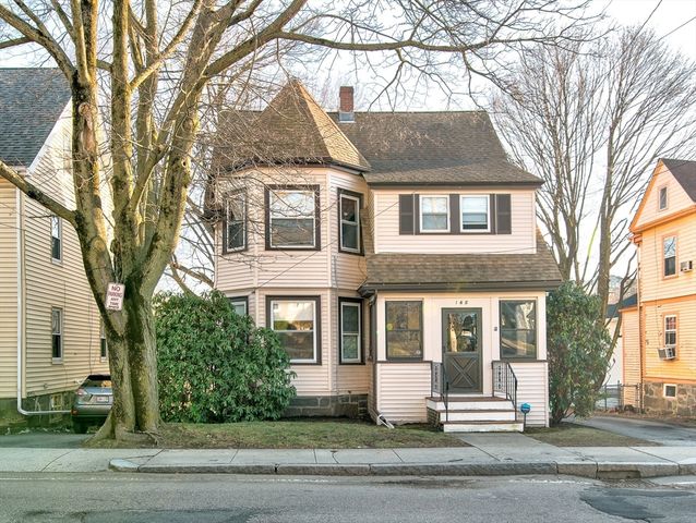 165 Whitwell St, Quincy, MA 02169