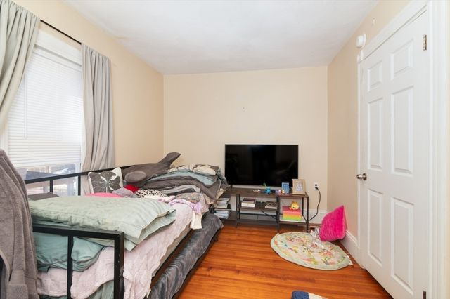 165 Whitwell St, Quincy, MA 02169