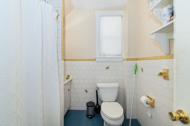 165 Whitwell St, Quincy, MA 02169