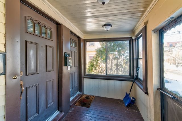 165 Whitwell St, Quincy, MA 02169