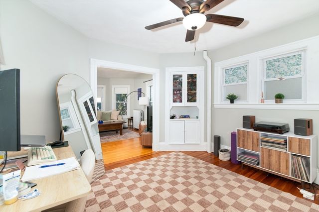 165 Whitwell St, Quincy, MA 02169