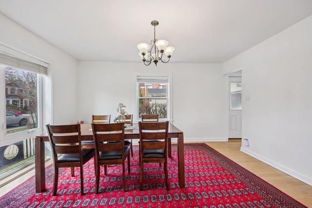 6601 N Trumbull Avenue, Lincolnwood, IL 60712