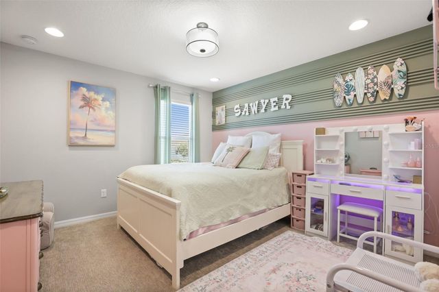 7104 DILLY LAKE AVENUE, Groveland, FL 34736
