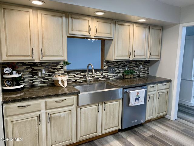 5136 South Avenue, Toledo, OH 43615