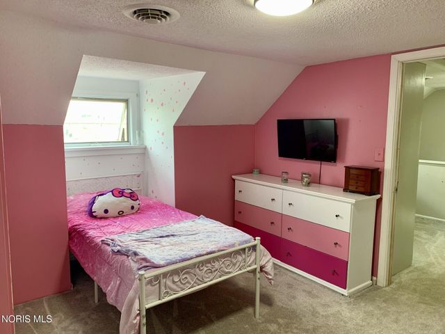 5136 South Avenue, Toledo, OH 43615