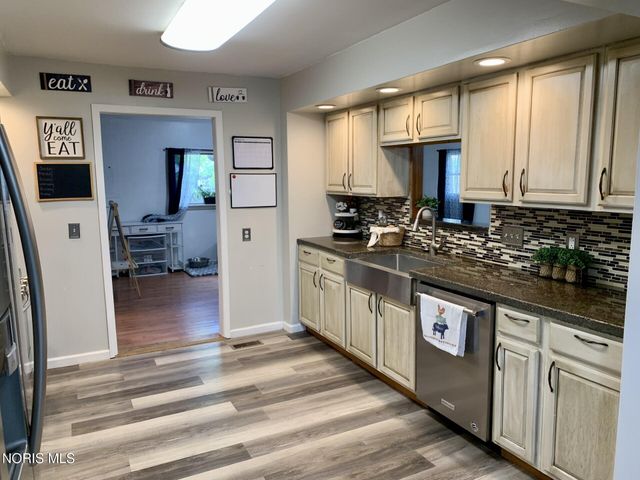 5136 South Avenue, Toledo, OH 43615