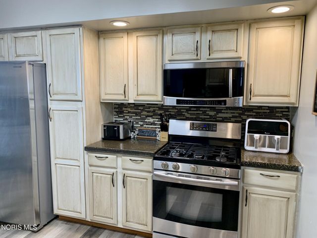 5136 South Avenue, Toledo, OH 43615
