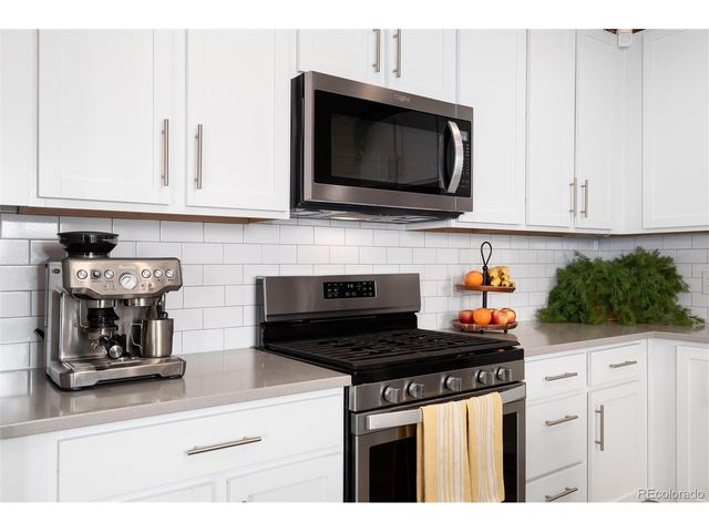 19592 W 93rd Pl A, Arvada, CO 80007