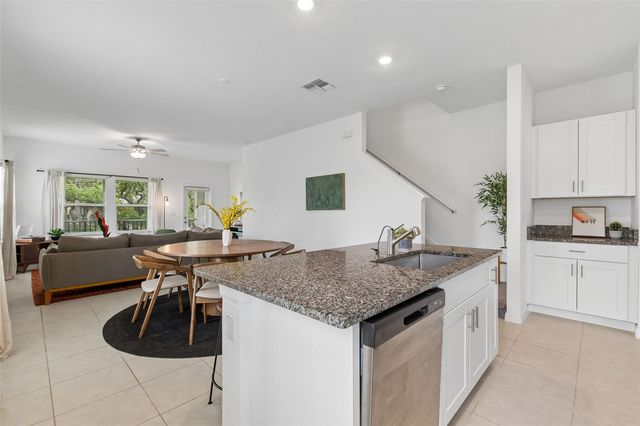 873 TENNYSON MILL CIRCLE, Tampa, FL 33619