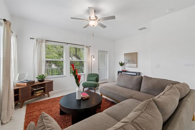 873 TENNYSON MILL CIRCLE, Tampa, FL 33619