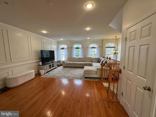 1145 CARBONDALE WAY, Gambrills, MD 21054