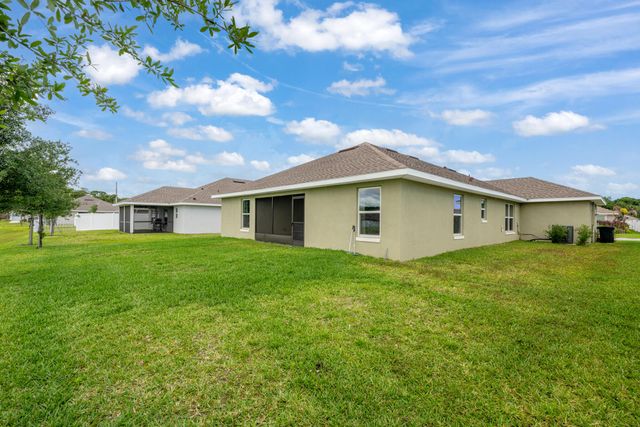 8705 Merano Avenue, Fort Pierce, FL 34951