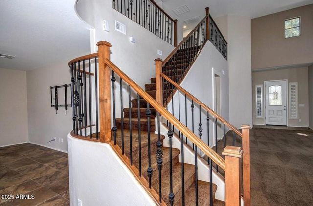 2205 W GAMBIT Trail, Phoenix, AZ 85085