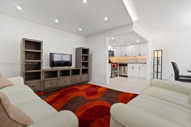 590 Brittany M 590, Delray Beach, FL 33446