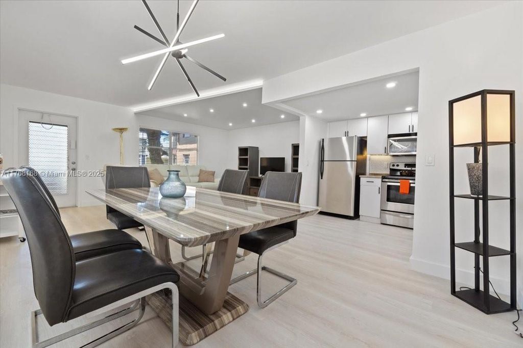 590 Brittany M 590, Delray Beach, FL 33446