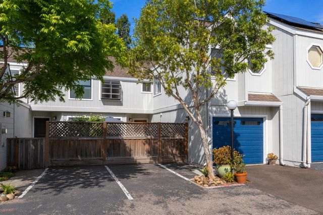 3205 Stockbridge Lane, Santa Cruz, CA 95065