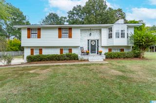609 GREENWOOD CIRCLE, Mount Olive, AL 35117