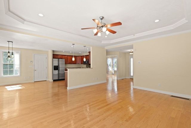 36 Shannon Marie Way, Easton, MA 02356