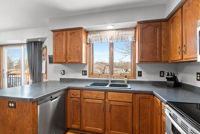 W6082 HEARTHSTONE DRIVE, Appleton, WI 54915