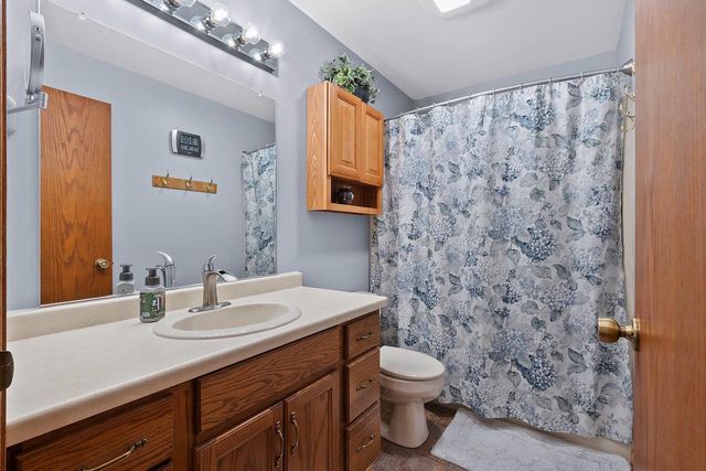 W6082 HEARTHSTONE DRIVE, Appleton, WI 54915