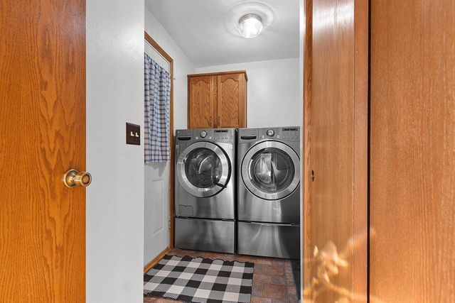 W6082 HEARTHSTONE DRIVE, Appleton, WI 54915