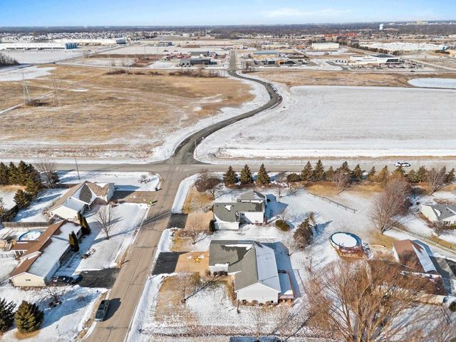 W6082 HEARTHSTONE DRIVE, Appleton, WI 54915