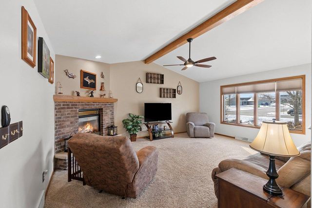 W6082 HEARTHSTONE DRIVE, Appleton, WI 54915