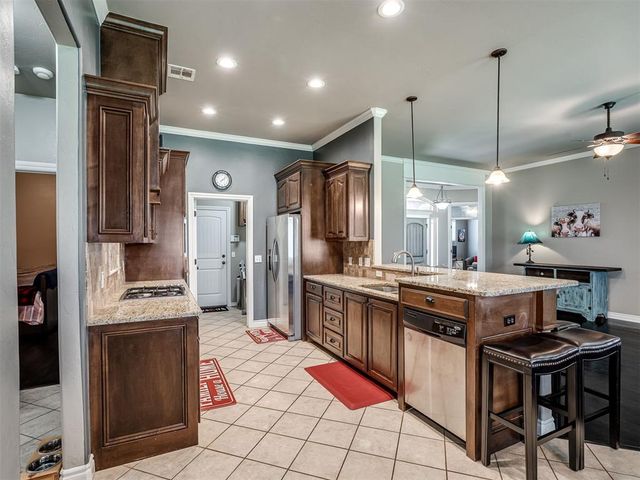 11613 SW 18th Street, Yukon, OK 73099