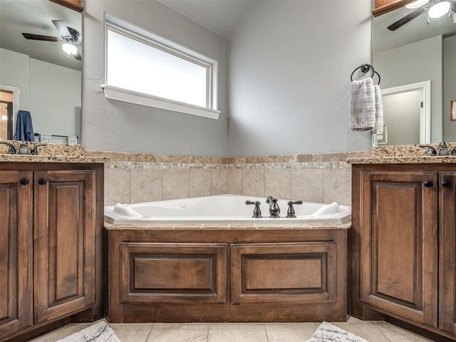 11613 SW 18th Street, Yukon, OK 73099