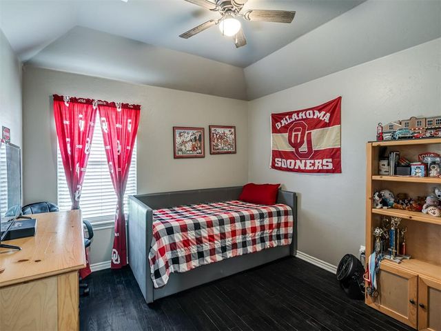 11613 SW 18th Street, Yukon, OK 73099